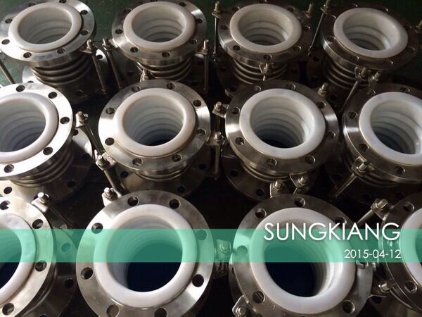 內襯四氟波紋補償器，上海內襯四氟波紋補償器，淞江內襯四氟波紋補償器